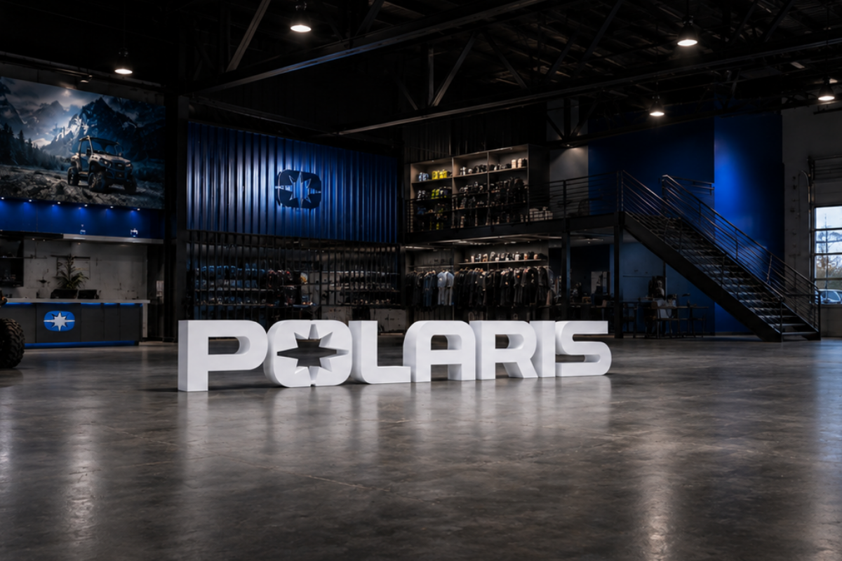 POLARIS - Branded Case (20)