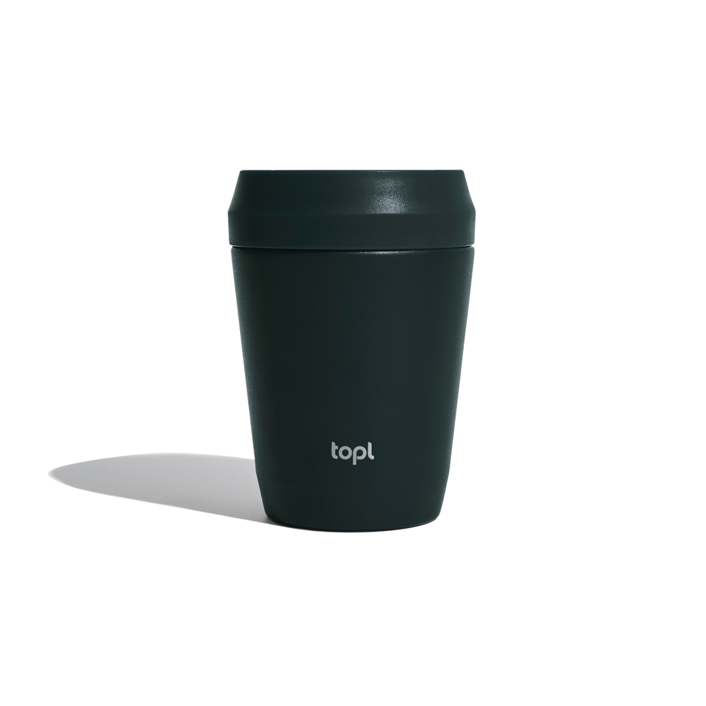 Trinkbecher aus rec. Stahl mit 360-Grad-Deckel 236ml