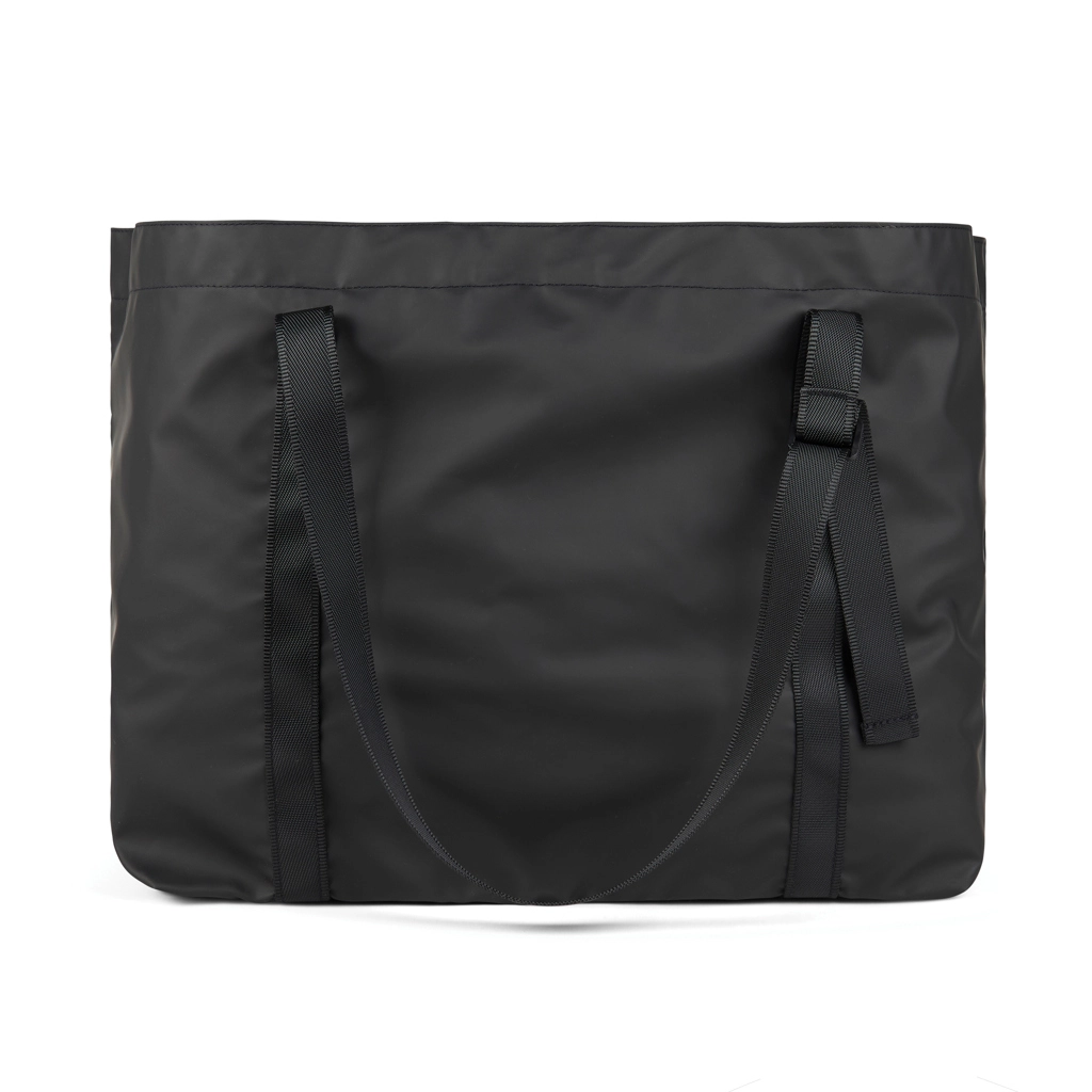 Maxi-Tasche aus GRS recyceltem Polyester